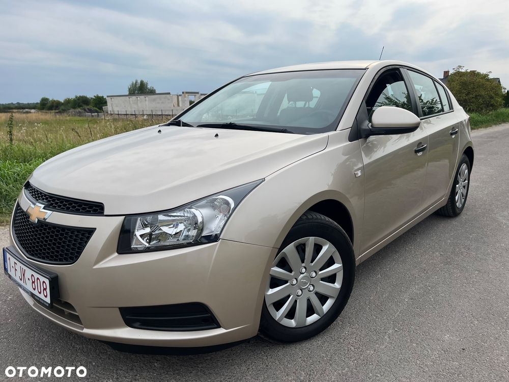 Chevrolet Cruze 1.7 LT - 1