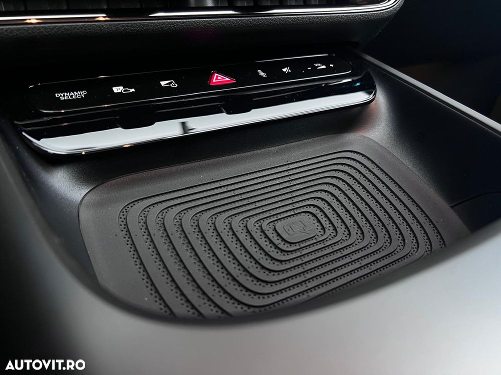 Mercedes-Benz CLA 200 MHEV Coupe - 13