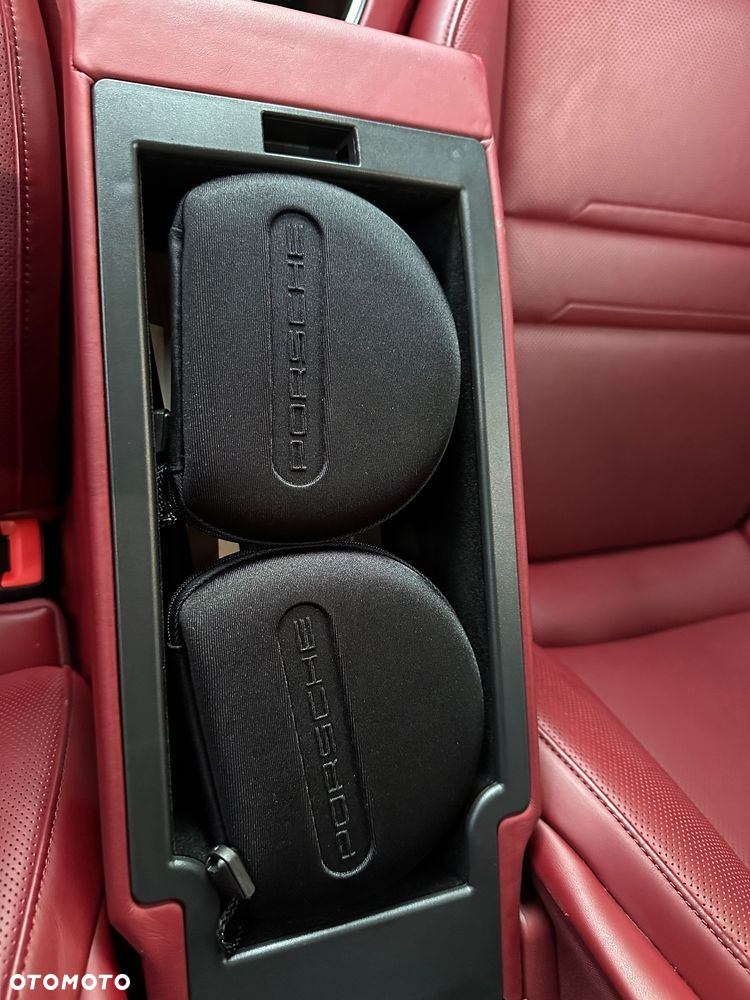 Porsche Panamera 4 E-Hybrid 10 Years Edition - 22