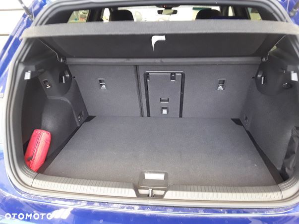 Volkswagen Golf 2.0 TSI OPF 4Motion DSG R - 8