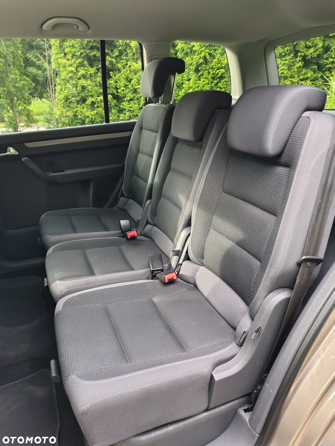 Volkswagen Touran 1.6 TDI DPF BlueMotion Technology Highline - 15