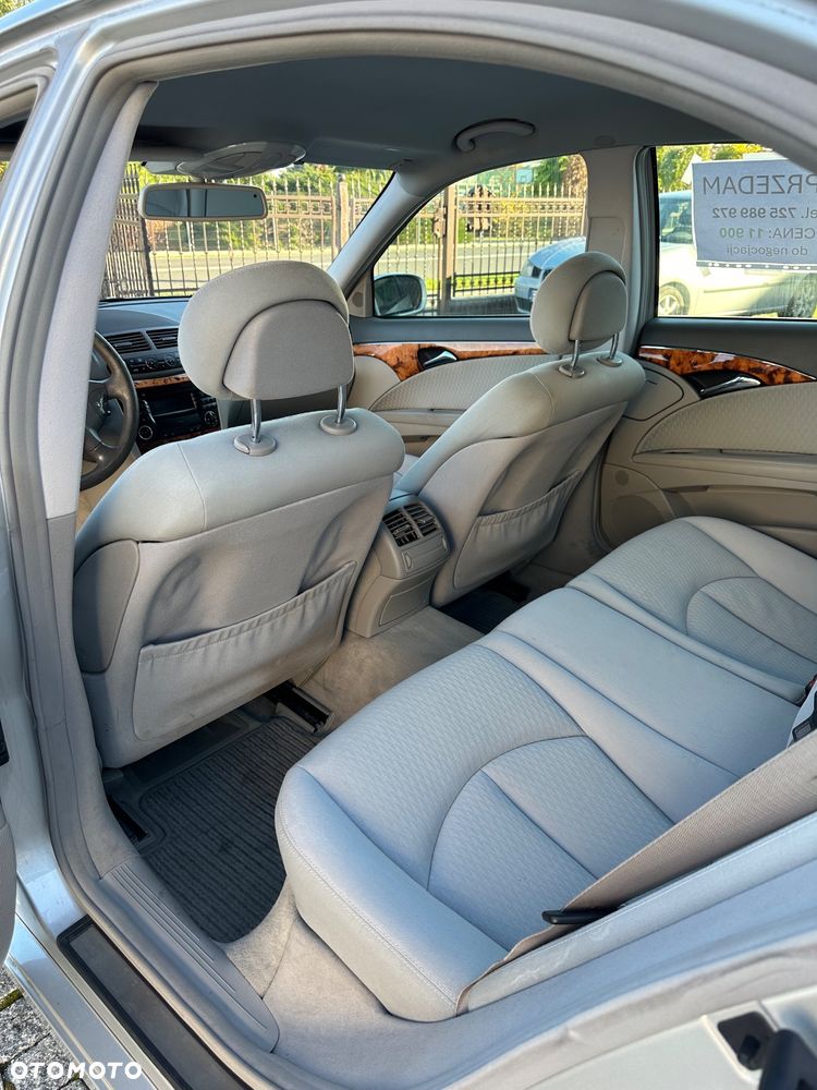 Mercedes-Benz Klasa E 320 CDI T Elegance - 12