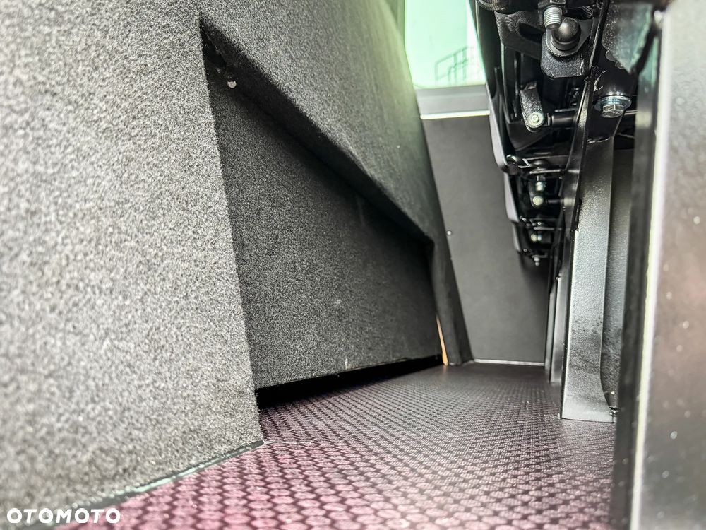 Iveco Daily 35S16HA8 V 2.3 Diesel 160KM MT6 Zabudowa Brygadowa CARPOL! - 21