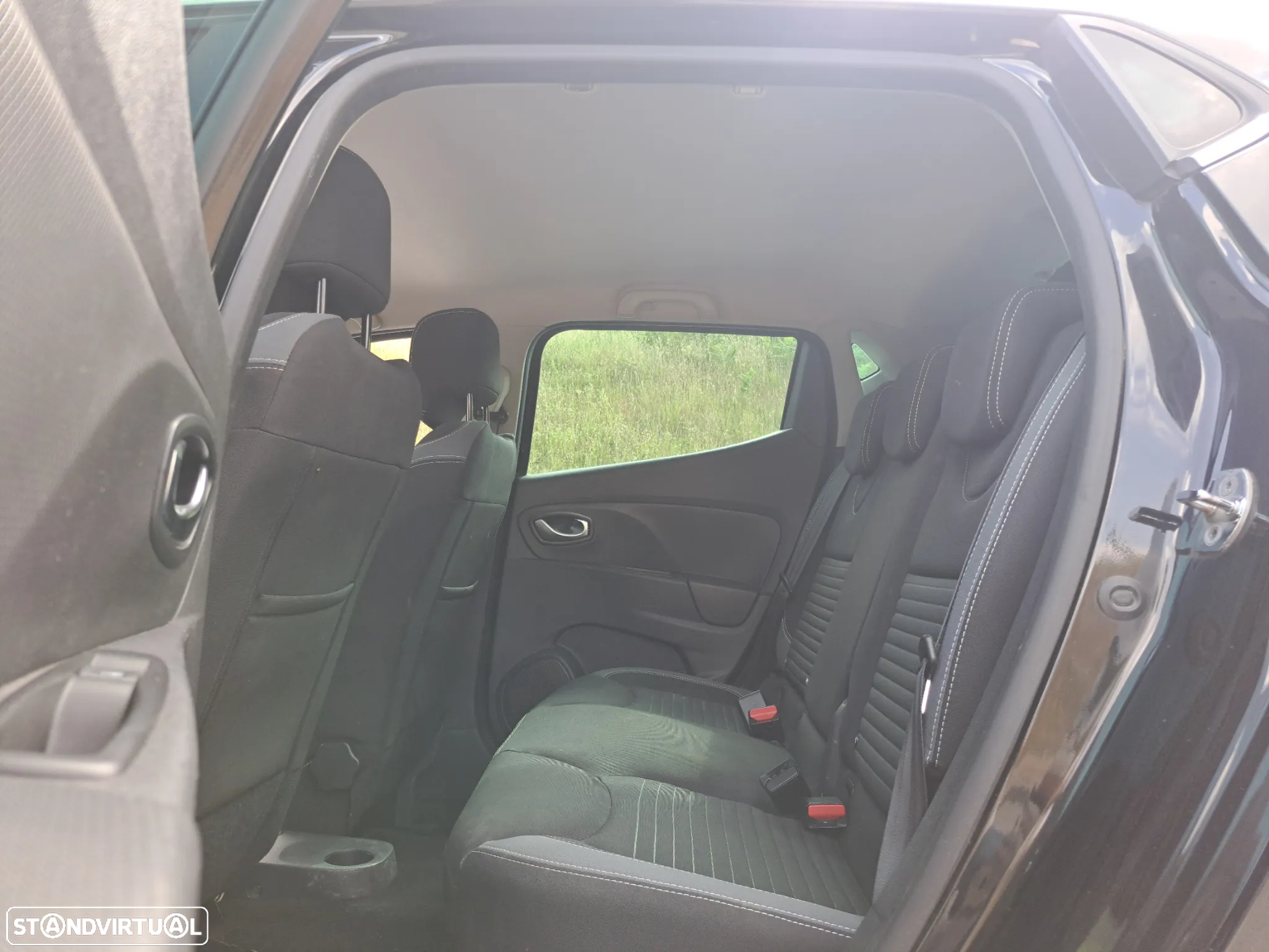 Renault Clio 1.5 dCi Luxe - 22