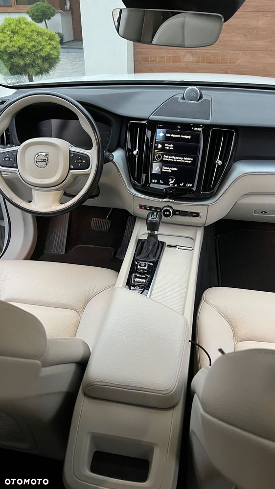 Volvo XC 60 T6 AWD Geartronic Momentum - 7