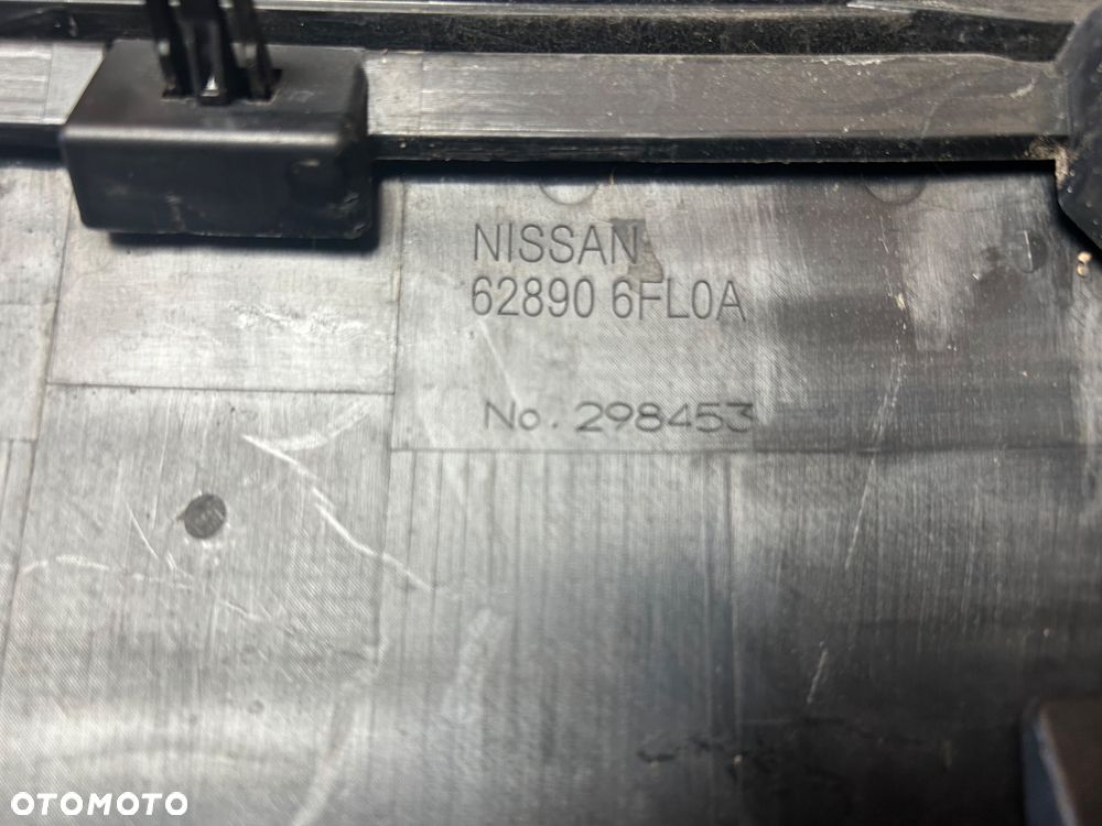 Atrapa chłodnicy grill  Nissan X-Trail T32 lift kamera 628906FL0A ORG - 3