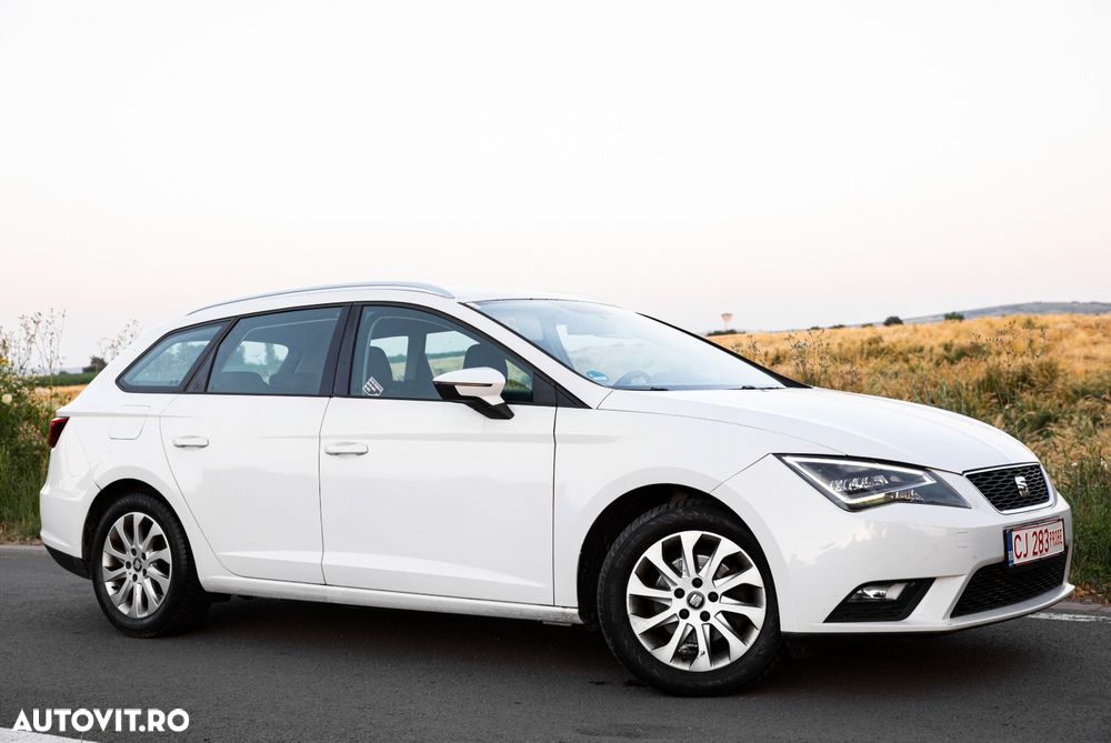 Seat Leon 1.6 TDI CONNECT - 4