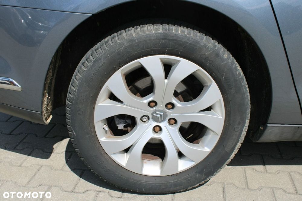 Citroën C5 2.0 HDi Exclusive - 16