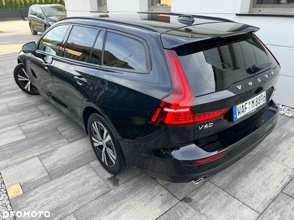 Volvo V60 B4 D Geartronic Momentum Pro - 20