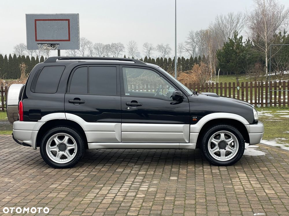 Suzuki Grand Vitara - 12
