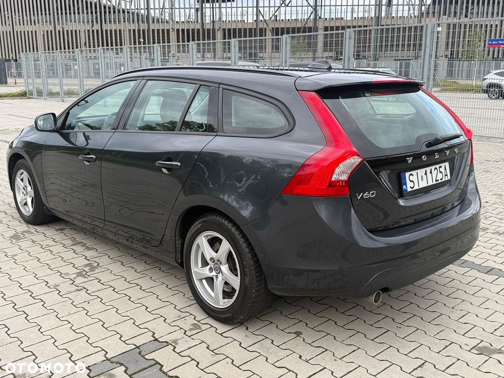 Volvo V60 D2 Drive-E Kinetic - 6