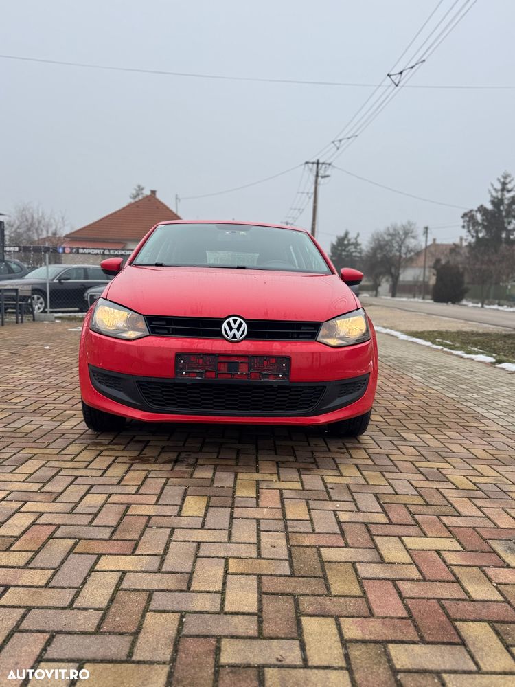 Volkswagen Polo - 1
