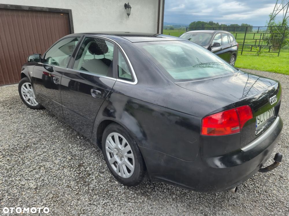 Audi A4 Limousine 2 - 6