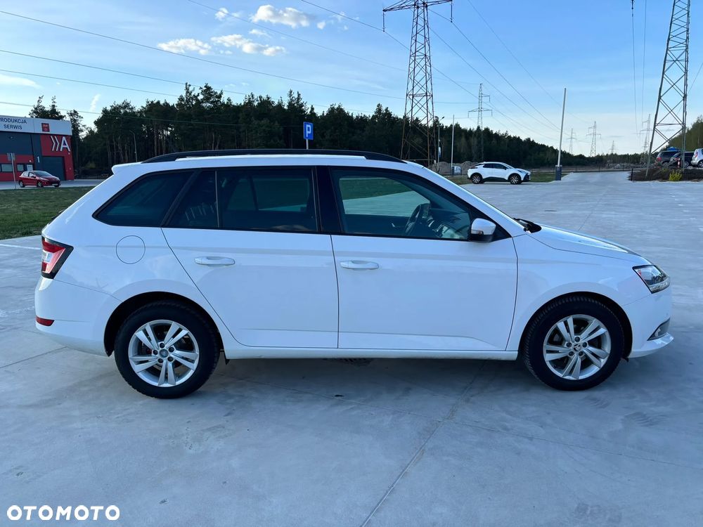 Skoda Fabia 1.0 TSI Ambition - 3