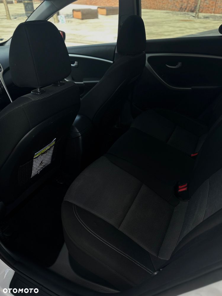 Hyundai i30 - 22