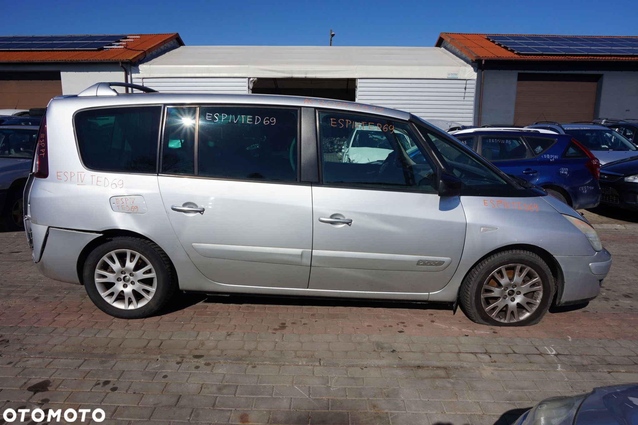 RENAULT ESPACE GRAND IV PH2 LIFT  TED69 2.0 DCI KM SREBRNY na części - 6