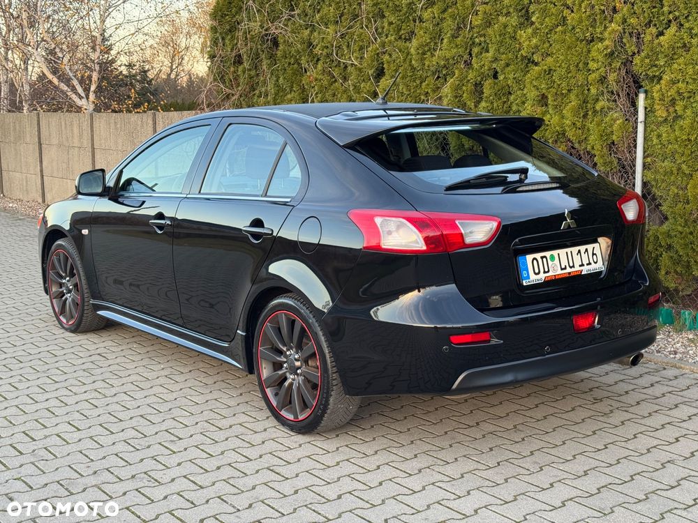 Mitsubishi Lancer 1.8 Invite - 12