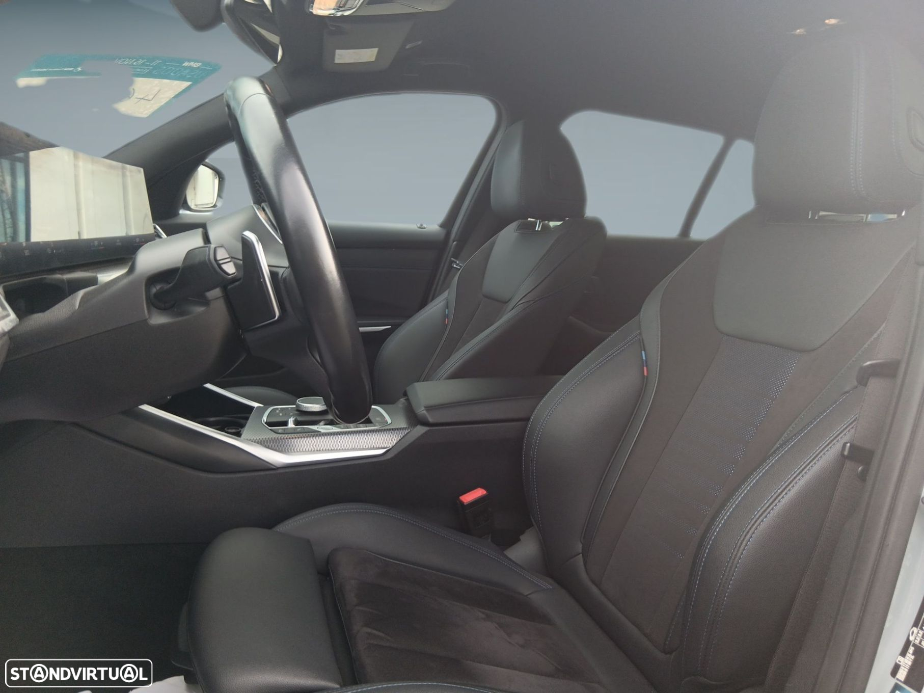 BMW 320 d Touring Pack Desportivo M Auto - 20