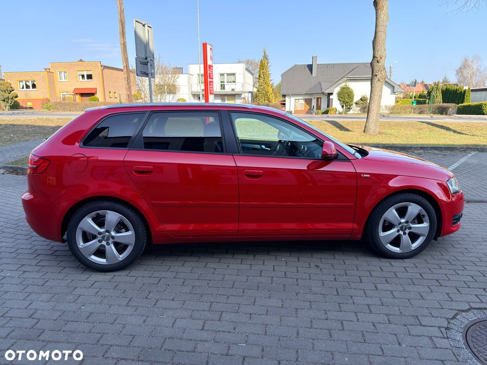 Audi A3 Sportback 1.8 TFSI S line Sportpaket Plus - 19