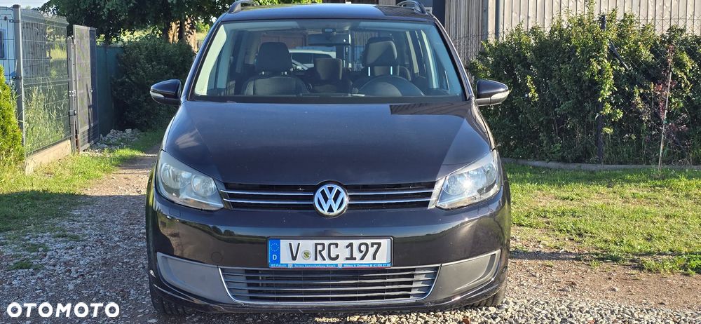 Volkswagen Touran - 13