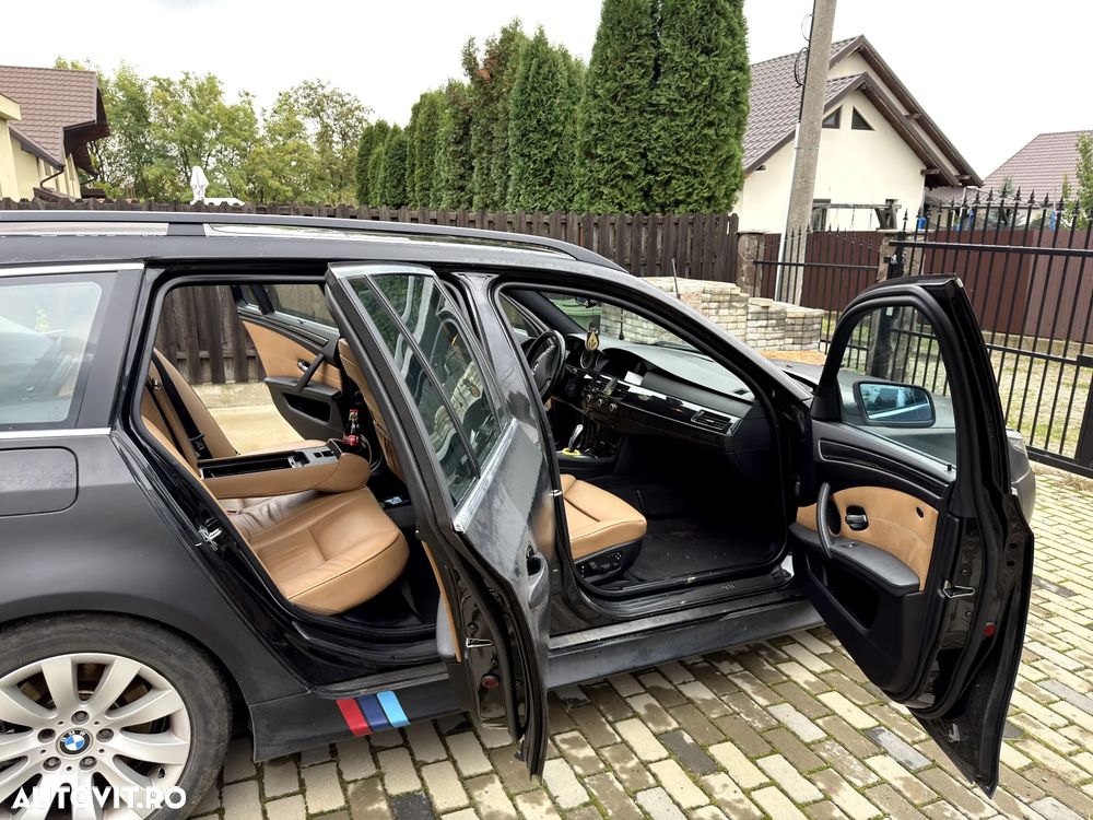 BMW Seria 5 523i Touring Aut. Edition Exclusive - 8