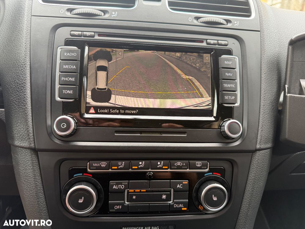 Volkswagen Golf 2.0 TDI Comfortline - 7