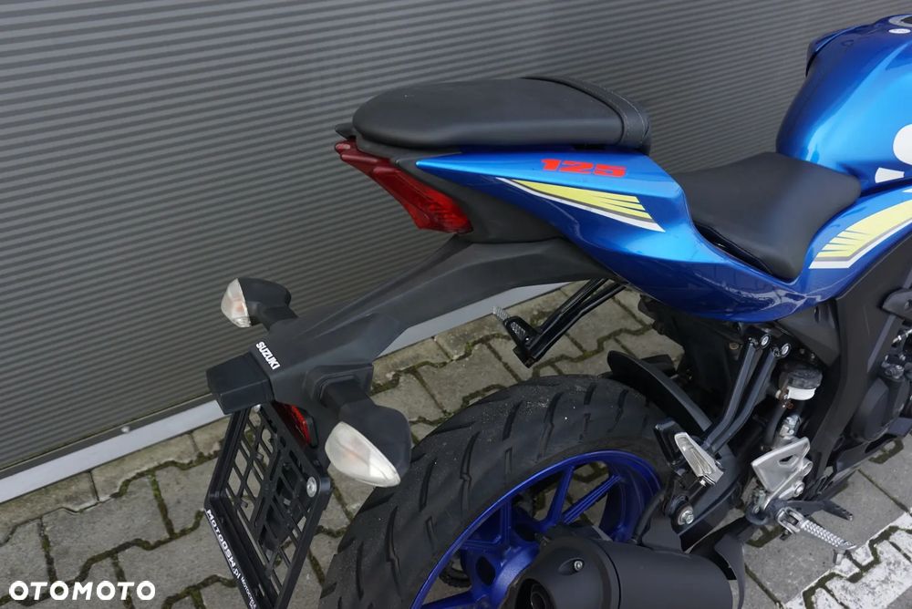Suzuki GSX - 9