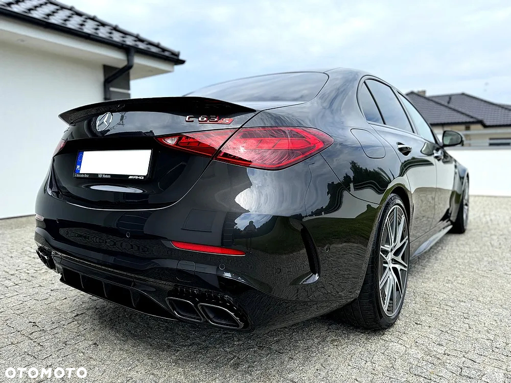 Mercedes-Benz Klasa C AMG 63 S E Performance PHEV 4-Matic - 15