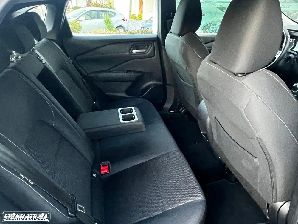 Nissan Qashqai 1.3 DIG-T Acenta LED+R - 20