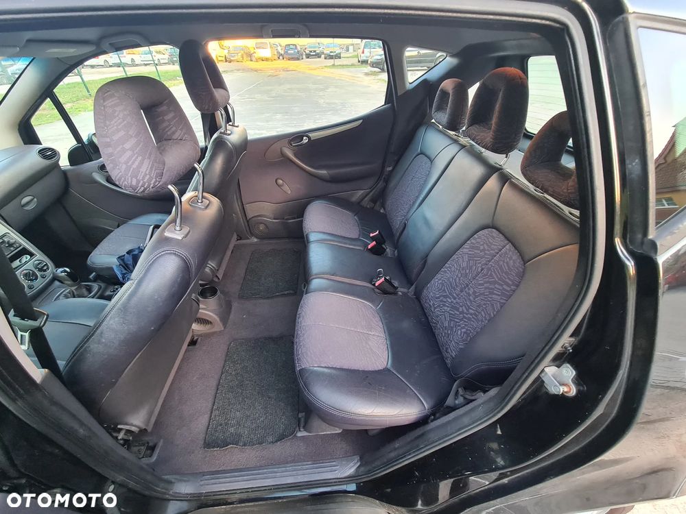 Mercedes-Benz Klasa A 160 L Avantgarde - 15