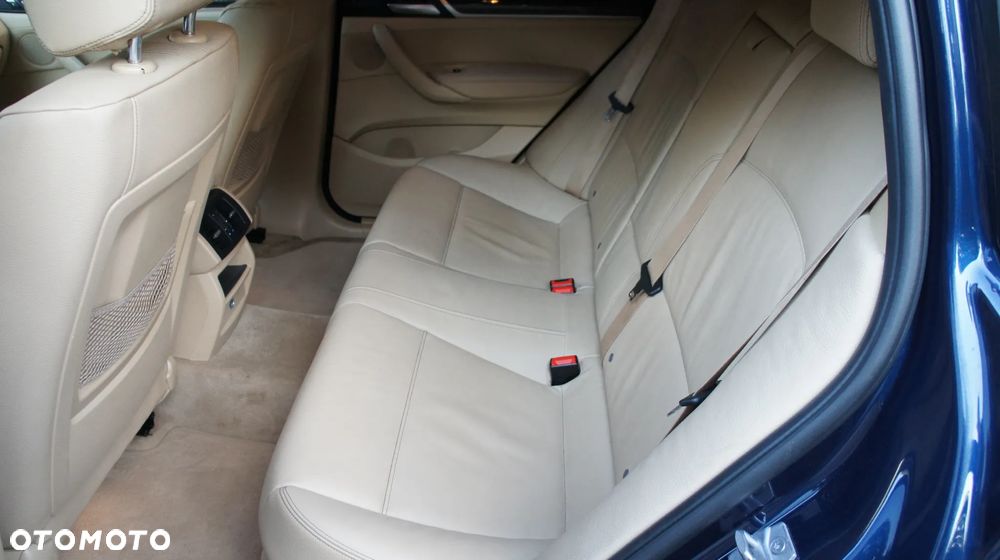 BMW X4 xDrive20d xLine - 17