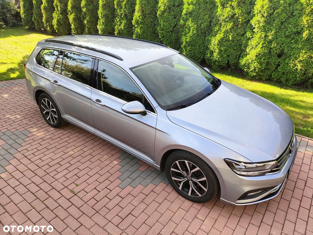 Volkswagen Passat - 10
