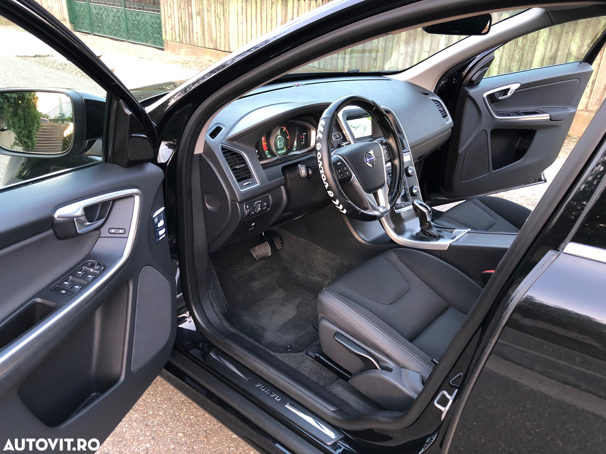 Volvo XC 60 D4 Geartronic Summum - 29