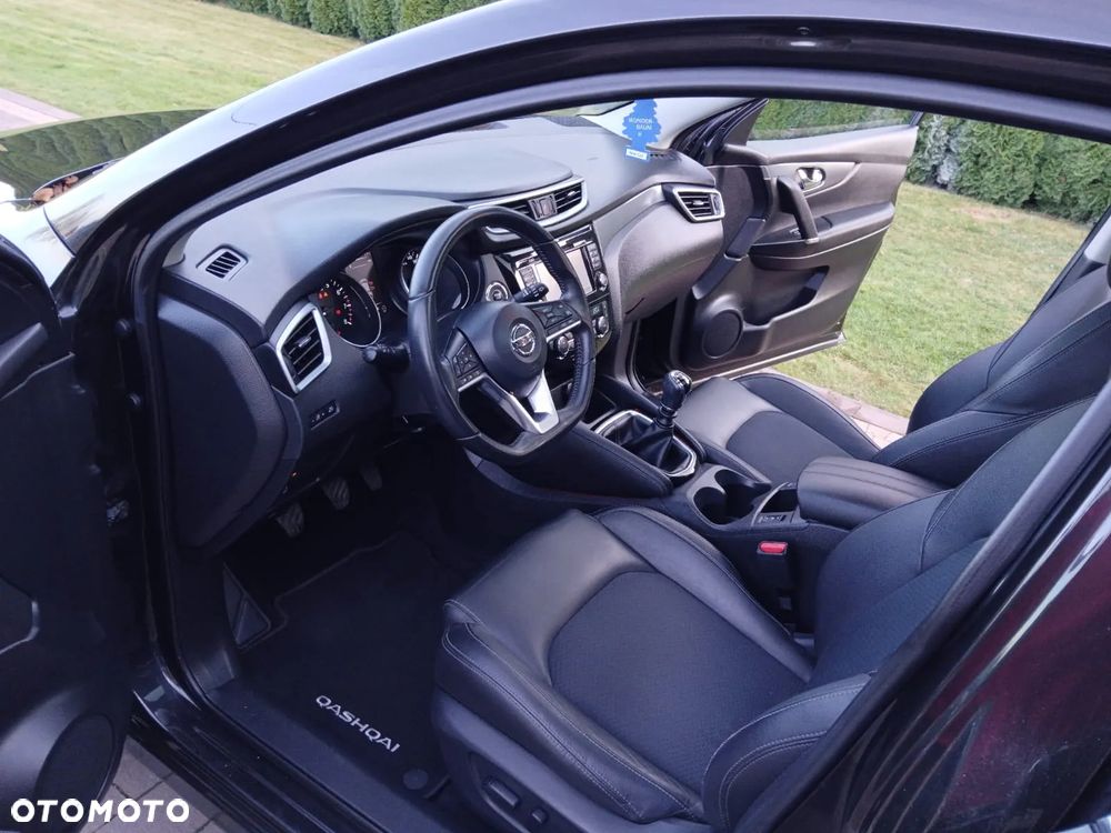 Nissan Qashqai 1.6 DIG-T Tekna - 19