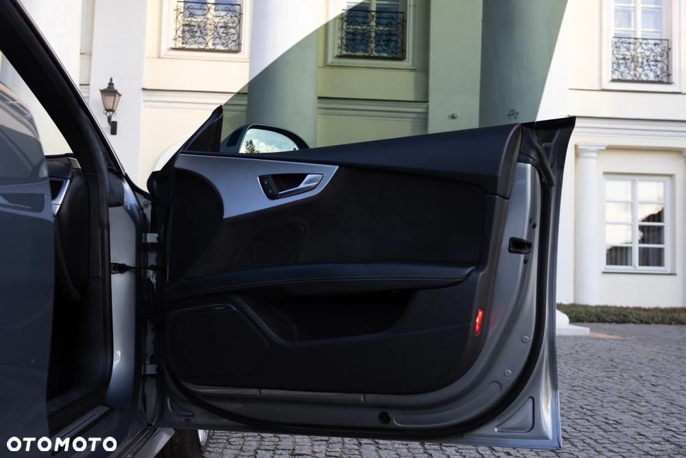 Audi A7 Sportback 3.0 TDI quattro S tronic sport selection - 4