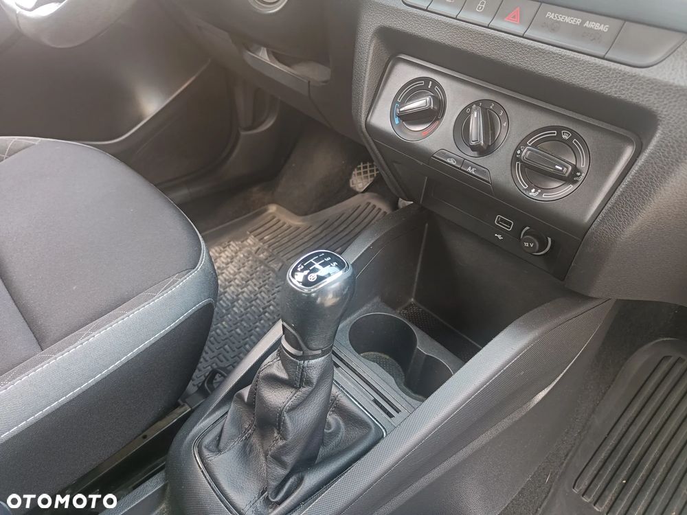 Skoda Fabia - 17
