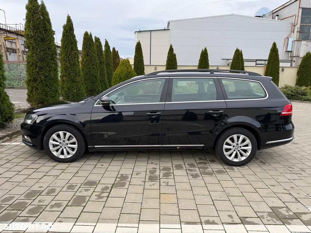 Volkswagen Passat Variant 2.0 Blue TDI SCR Comfortline - 12