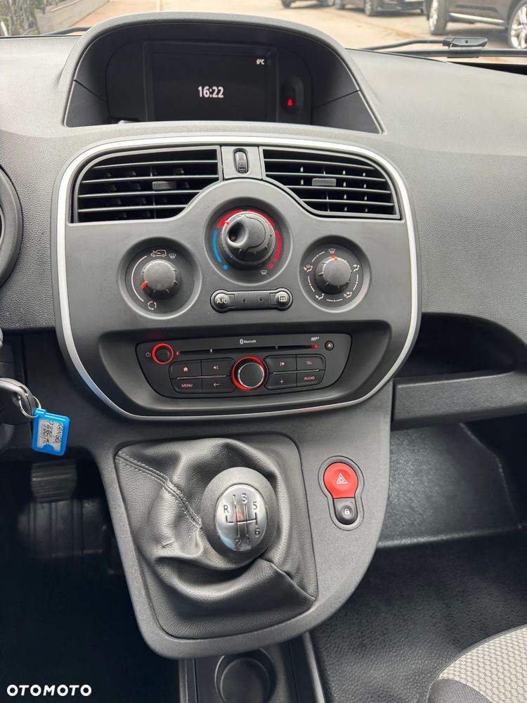 Renault KANGOO - 17