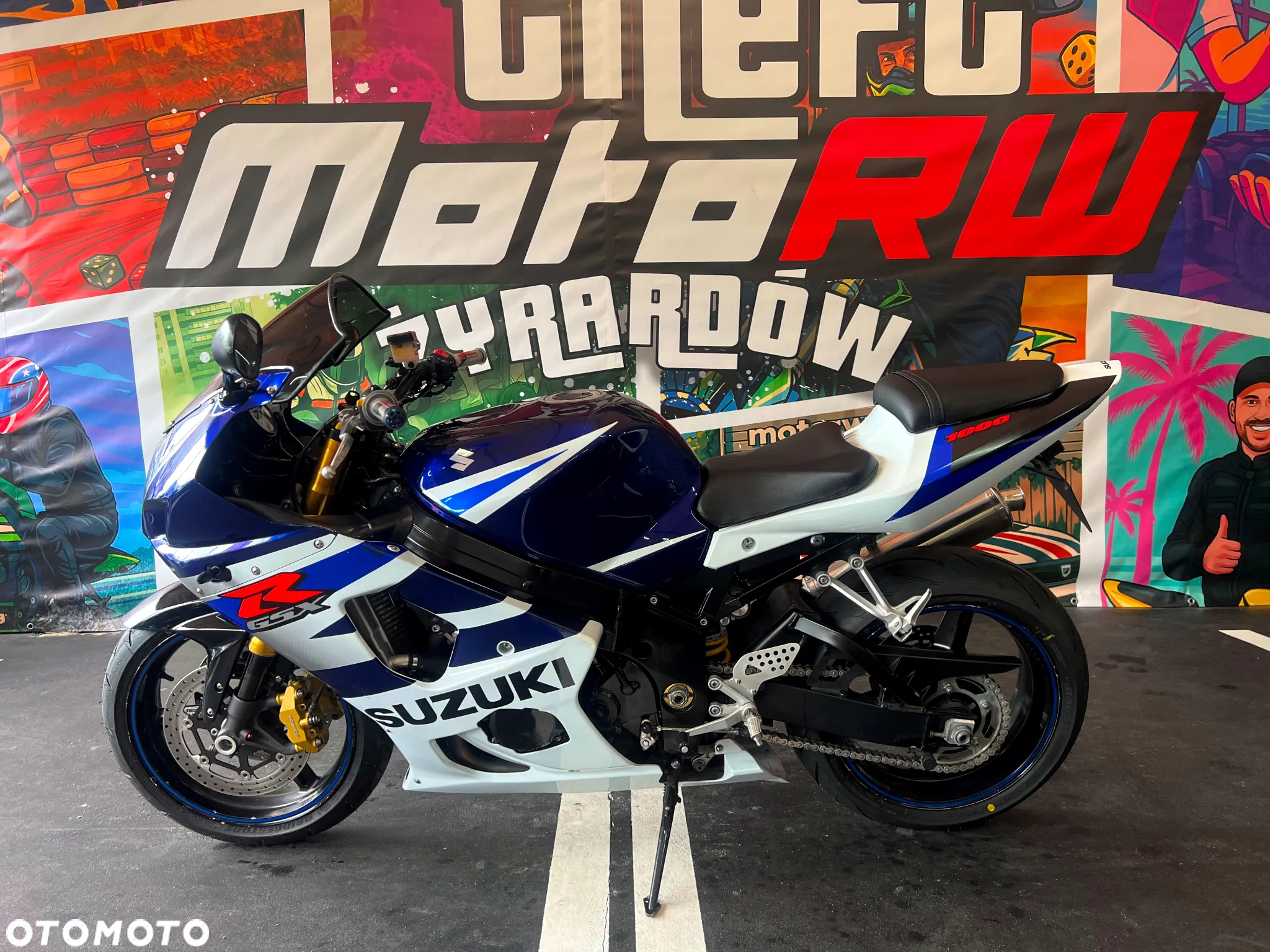 Suzuki GSX-R - 23