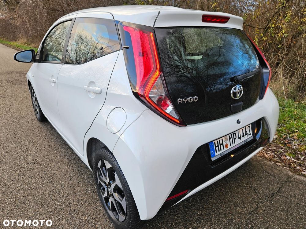 Toyota Aygo 1.0 VVT-i Black Edition - 4