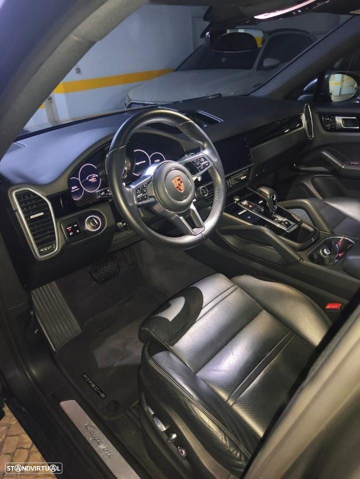 Porsche Cayenne Coupé - 4