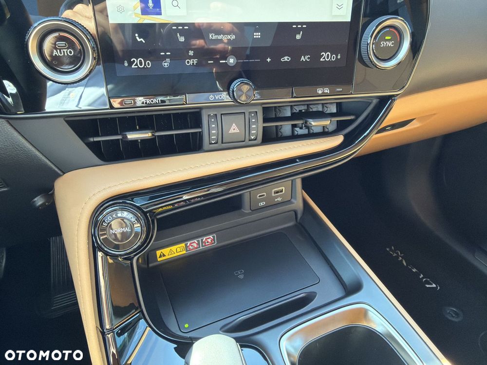 Lexus NX 350h Prestige AWD - 23
