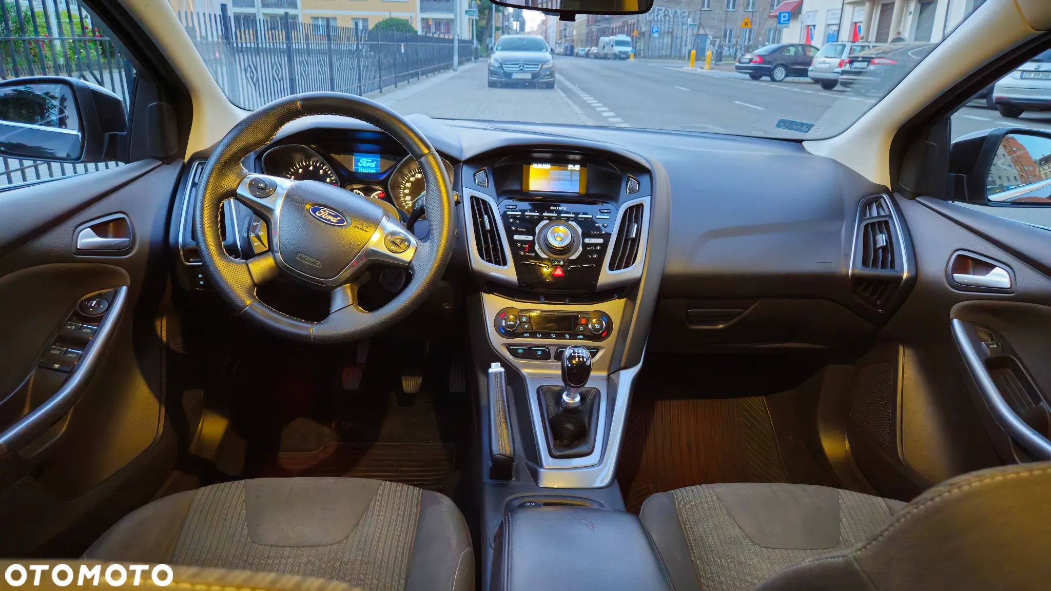 Ford Focus - 14