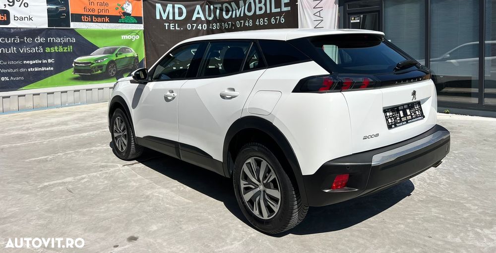 Peugeot 2008 - 21