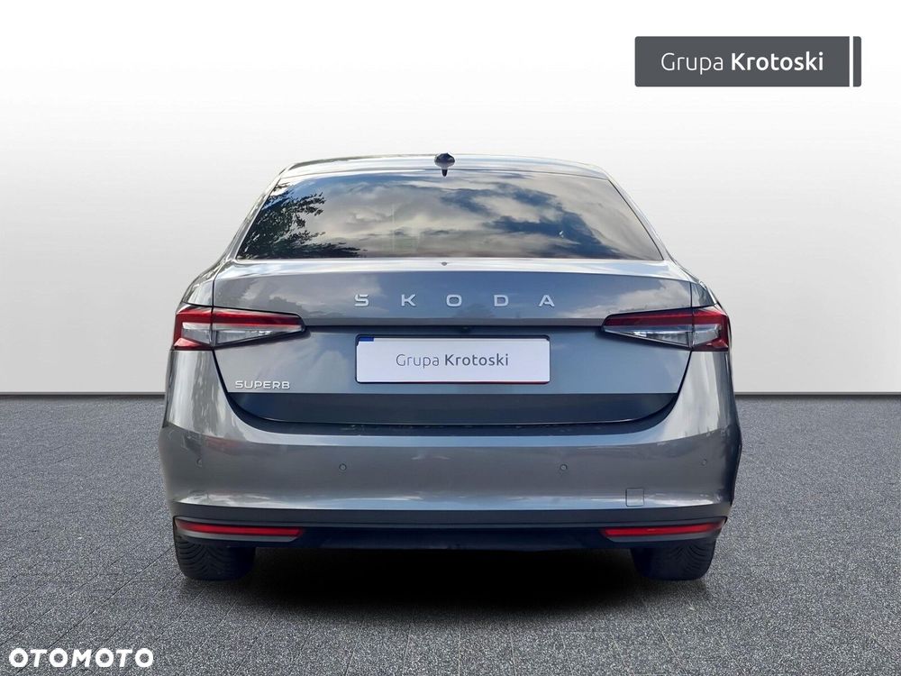 Skoda Superb 1.5 TSI mHEV Selection DSG - 5