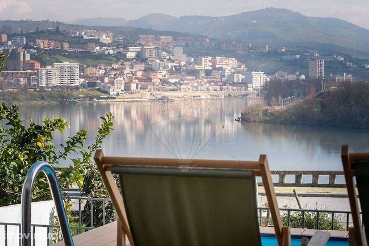 Moradia T5 para venda - Grande imagem: 5/20