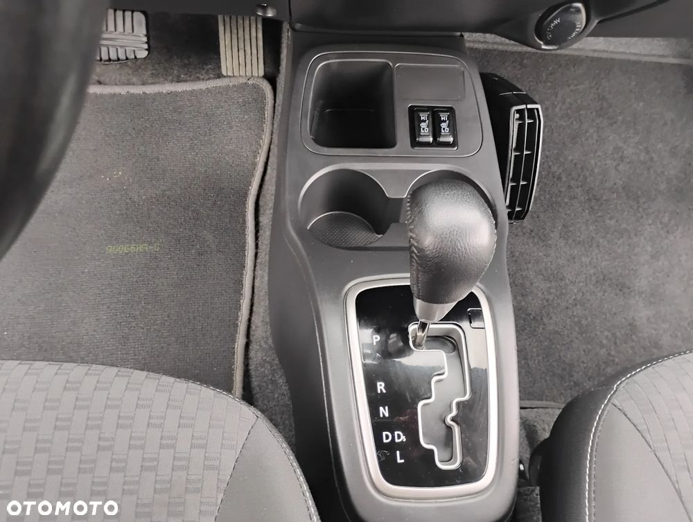 Mitsubishi Space Star 1.2 Clear Tec CVT Edition+ - 16