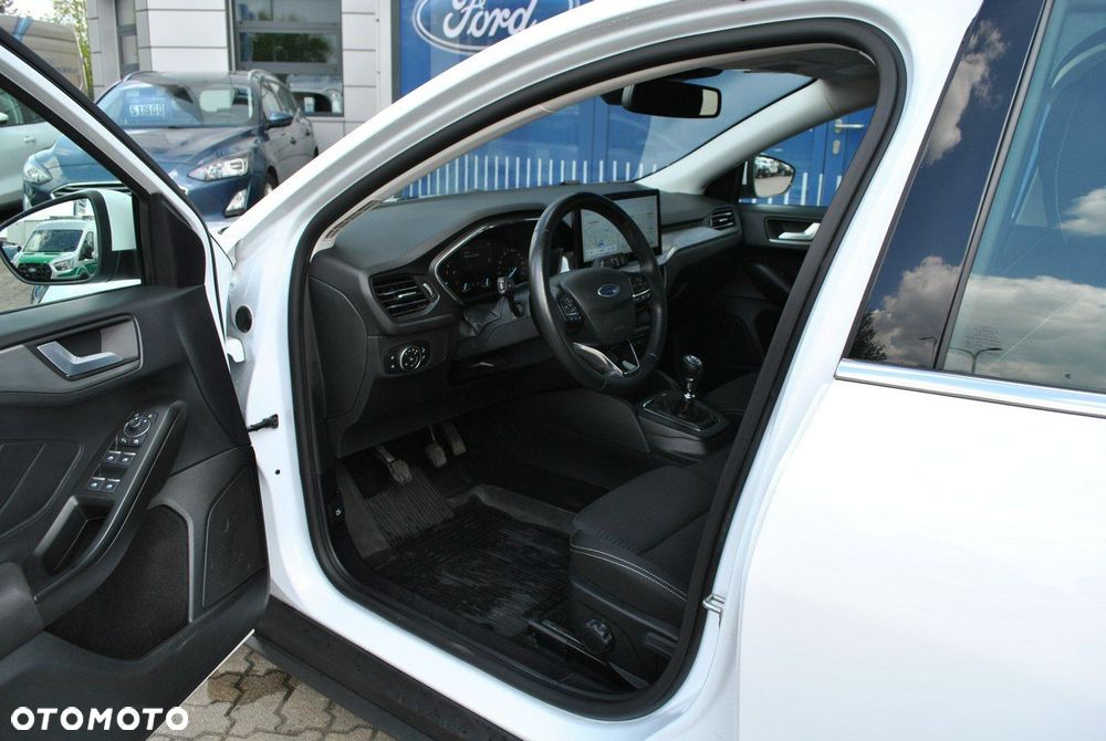 Ford Focus 1.0 EcoBoost Titanium - 12
