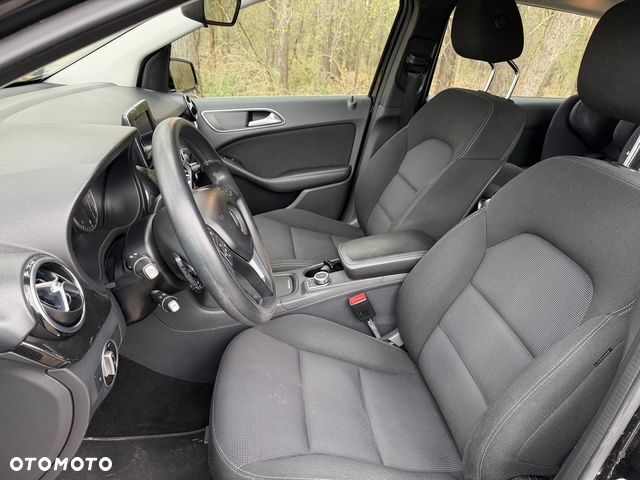 Mercedes-Benz Klasa B 180 (CDI) d 7G-DCT - 14