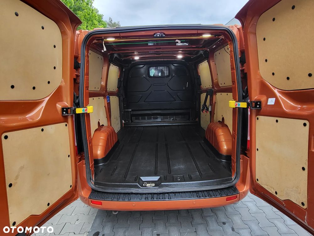 Ford Transit Custom Sport - 21